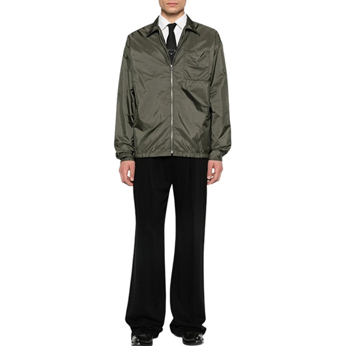 prada triangle logo point collar lightweight zip jacket